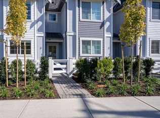 3907 Cedar Hill Rd #U4, Saanich, BC
