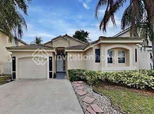 15624 SW 96th Ter, Miami, FL 33196