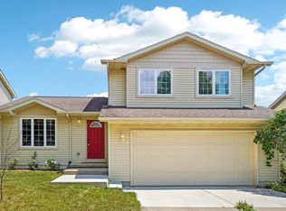 2421 Renaissance Dr, Fitchburg, WI 53711