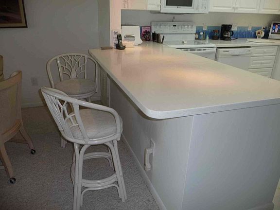 Breakfast bar