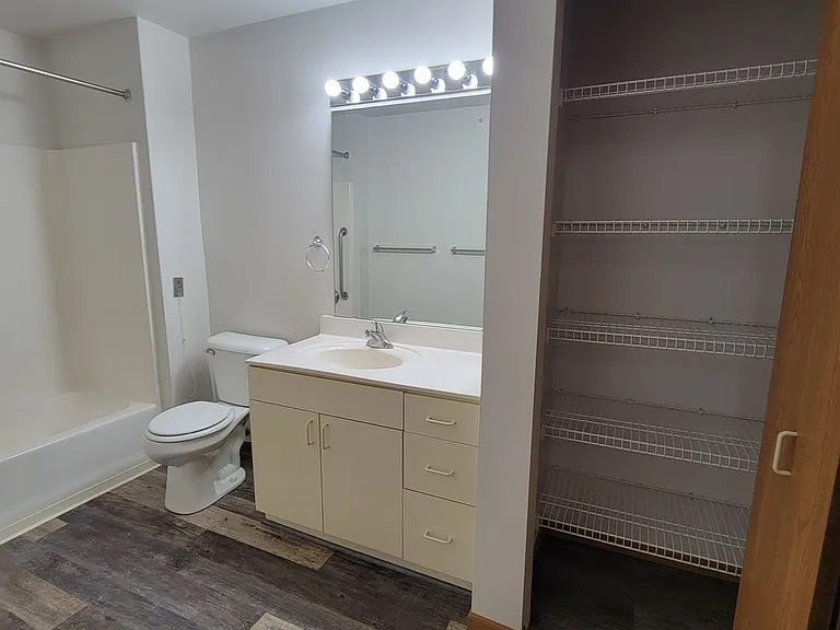 Evia Apartments — Photo 53