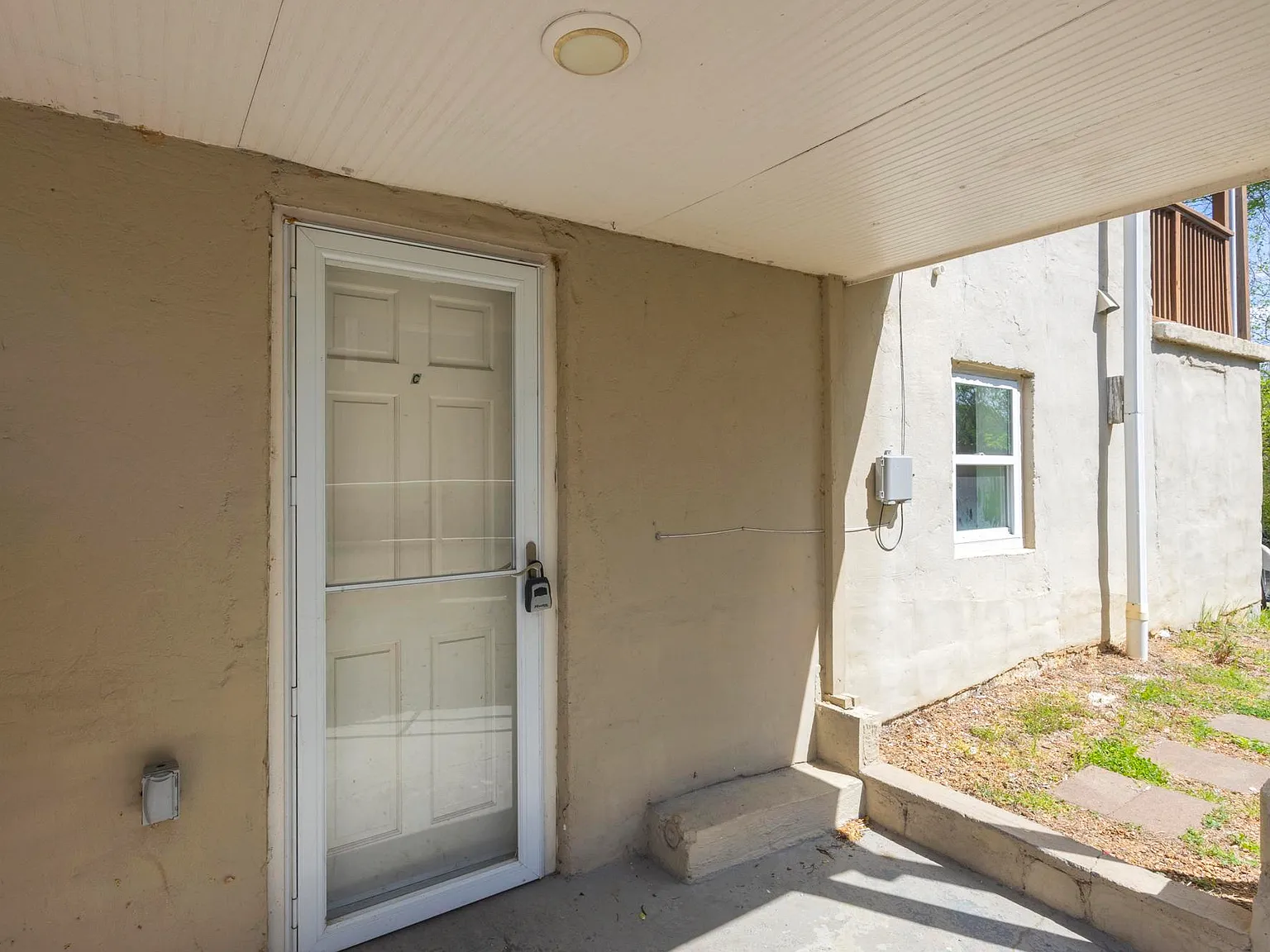 2 bed, 812 sqft, $1,600 — Photo 4