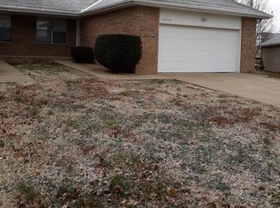 3235 W Raynell St APT B, Springfield, MO 65807