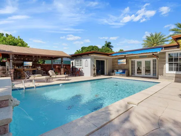 9400 Caribbean Blvd, Cutler Bay, FL 33189