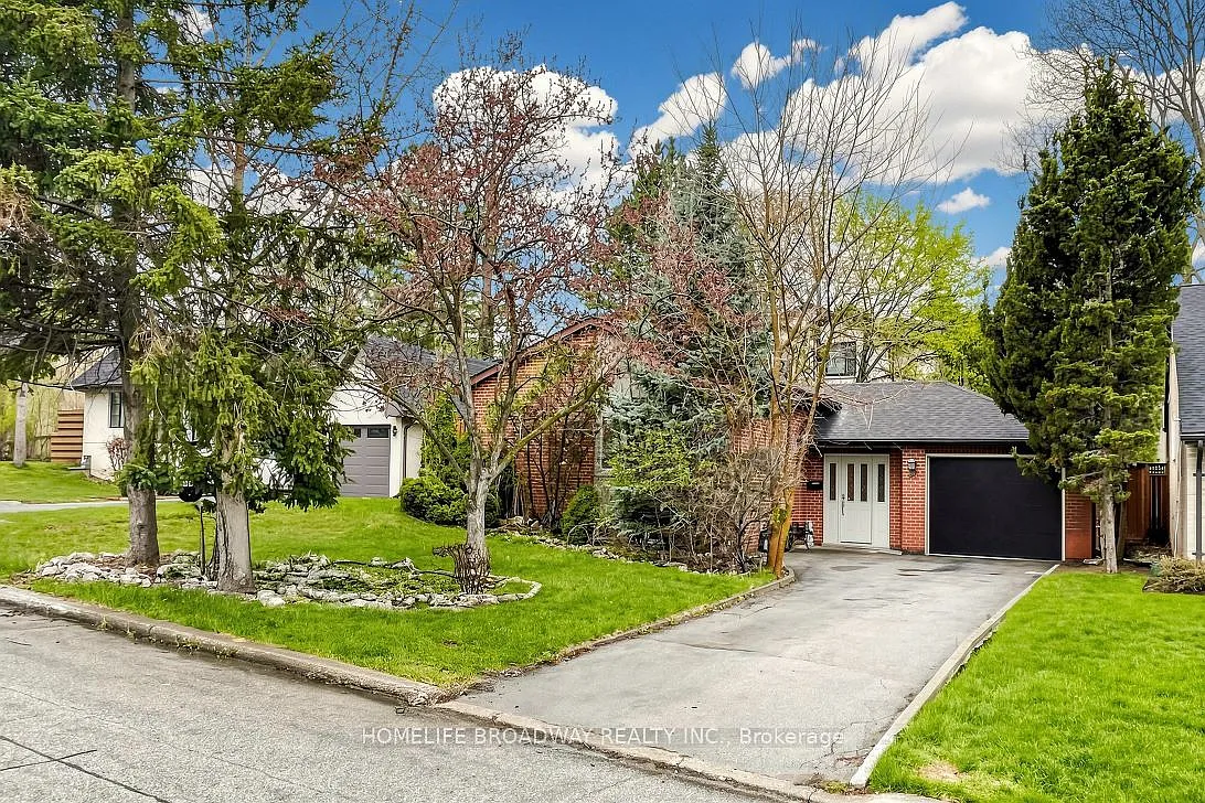 4 bed, $4,000 — Photo 2