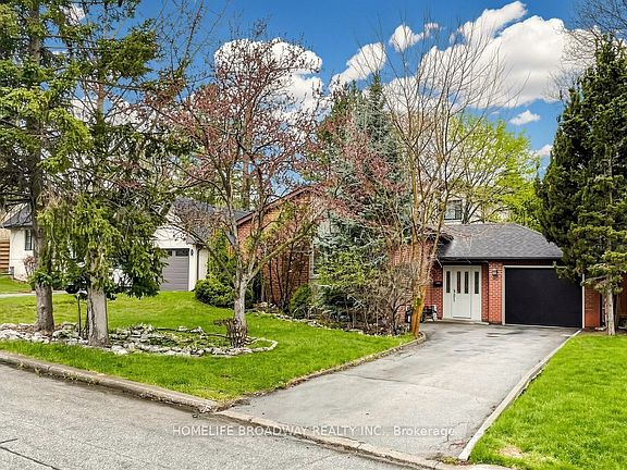 2nd image of 36 Bradgate Rd