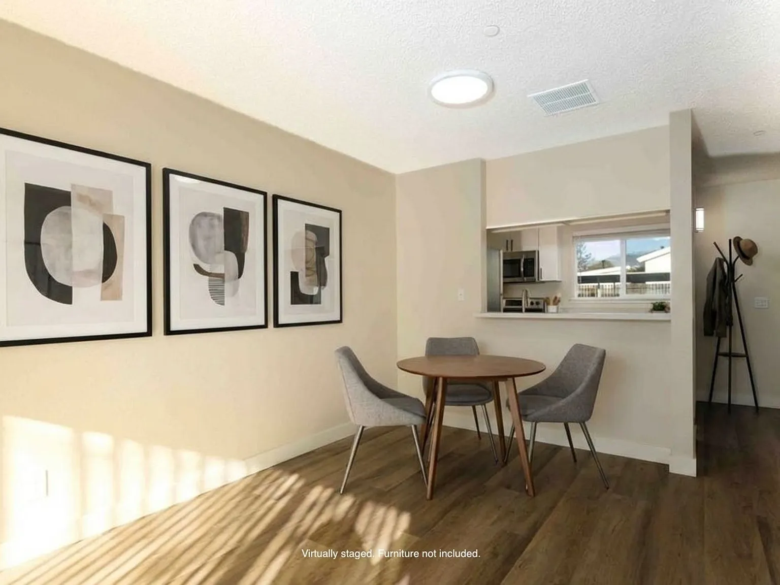 Mission Village Apartments — Photo 3