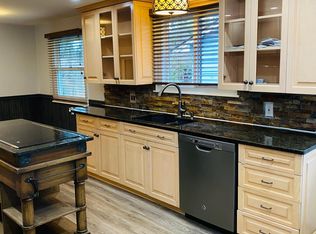 19715 73rd Ave W #A, Lynnwood, WA 98036