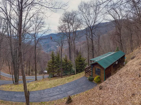 239 Sugar Hill Rd, Clyde, NC 28721