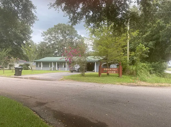 7081 Country Oak Ct, Irvington, AL 36544