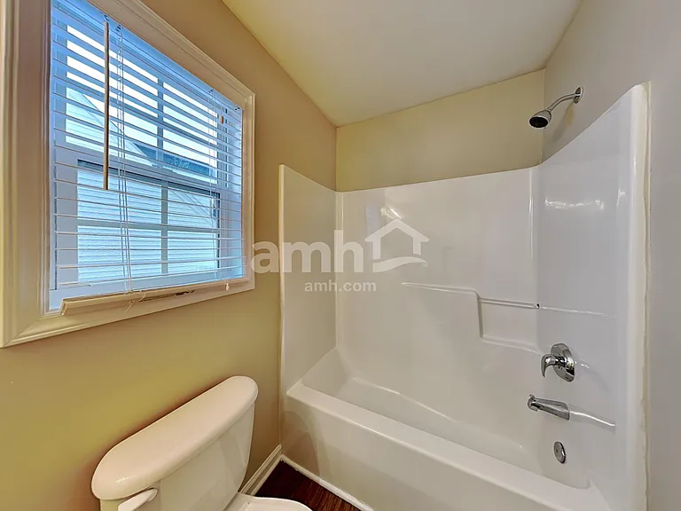 1414 Southgate Dr — Photo 17