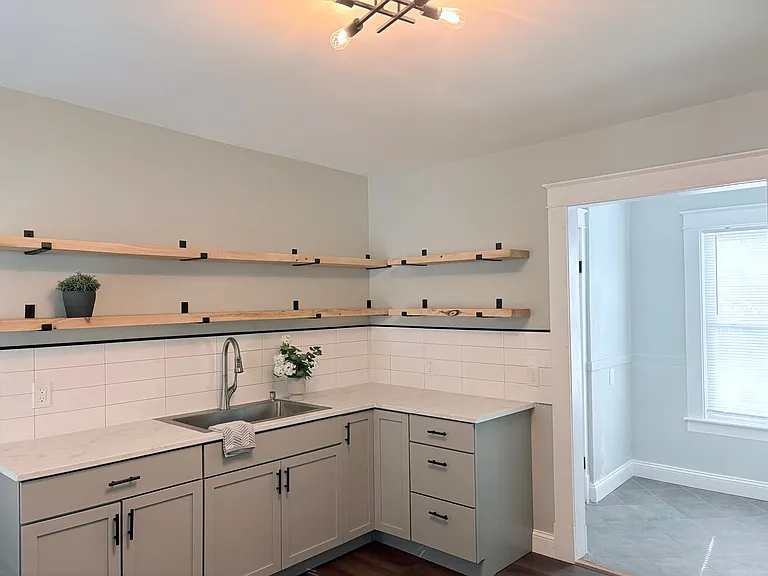 2 bed, 1.0 bath, $2,000 — Photo 1