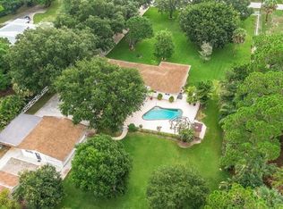 8265 S Virginia Ave, Palm Beach Gardens, FL 33418