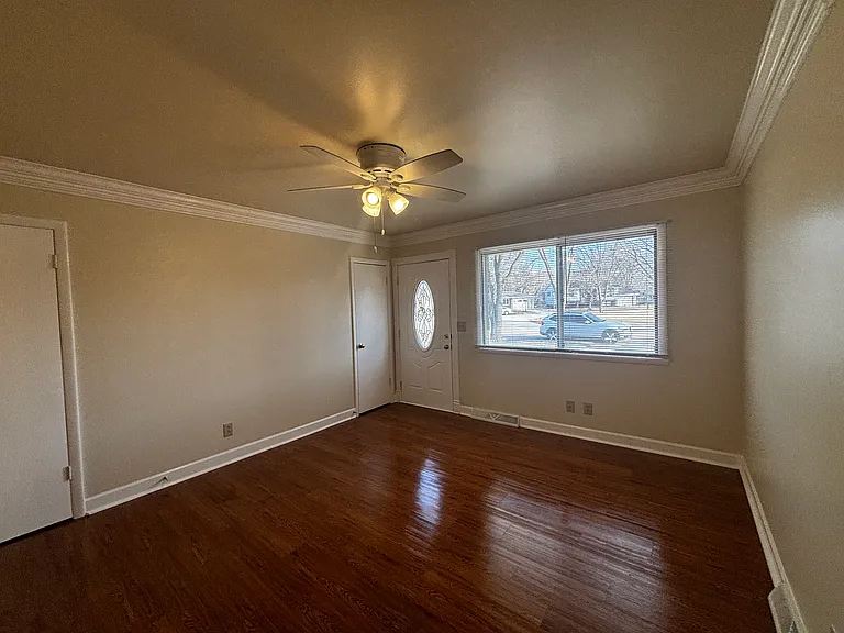 261A Monroe St #A — Photo 10