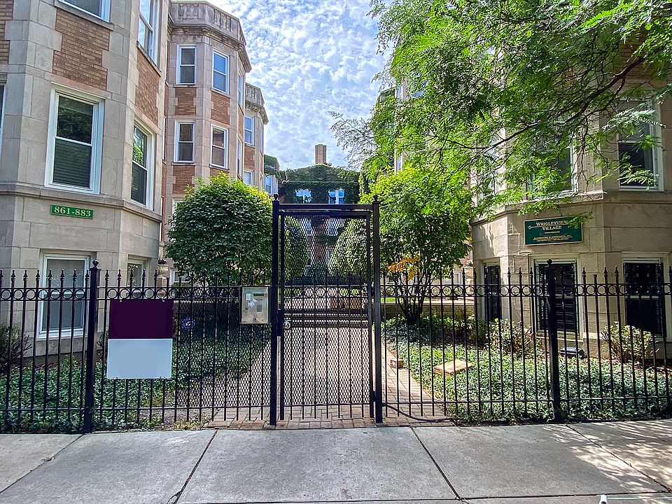 1st image of 877 W Cornelia Ave #2