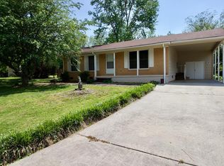 68 Mountain View Dr, Andrews, NC 28901