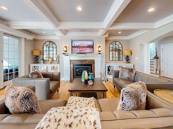 2nd image of 76 Walnut Rd