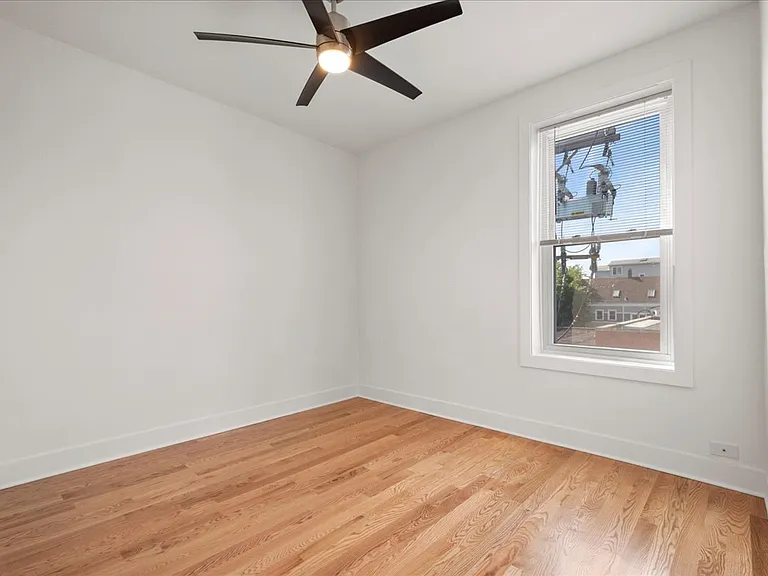 3449 N Seminary Ave #3 — Photo 6