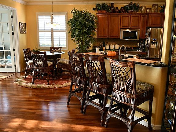 4th image of 3744 Whispering Oaks Dr