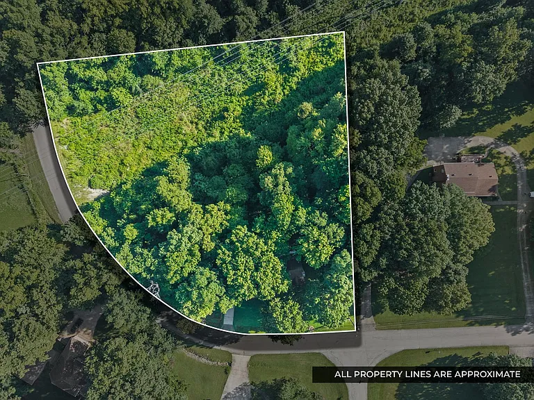 2861 Brothers Rd — Photo 2