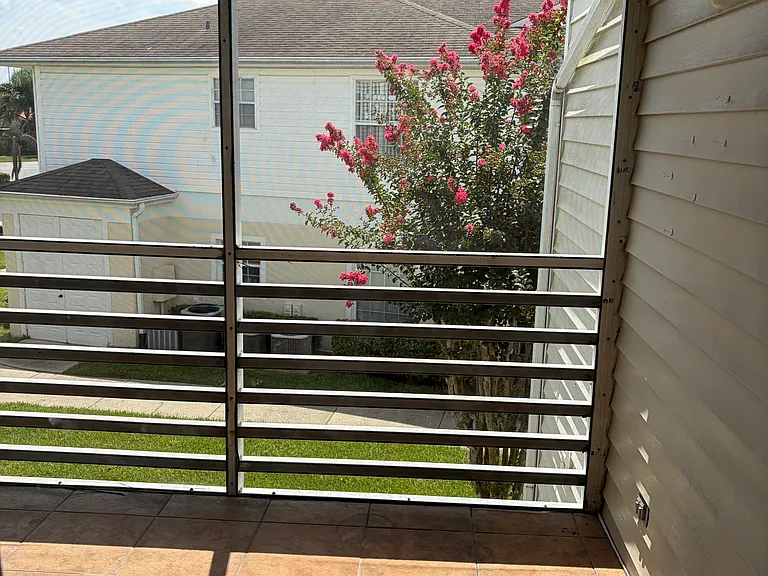 3900 Southpointe Dr #113 — Photo 7