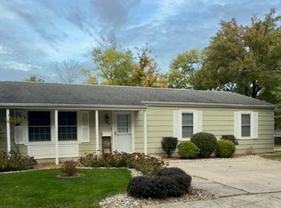 636 A St, Charleston, IL