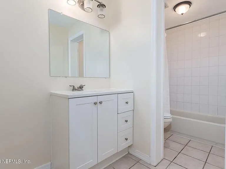 1735 El Camino Rd #1-5 — Photo 8