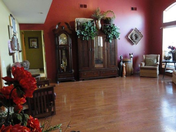 Colorful with vaulted ceilings