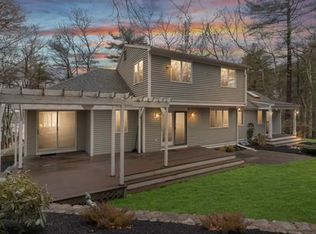 3 Little Pond Rd, Plymouth, MA 02360