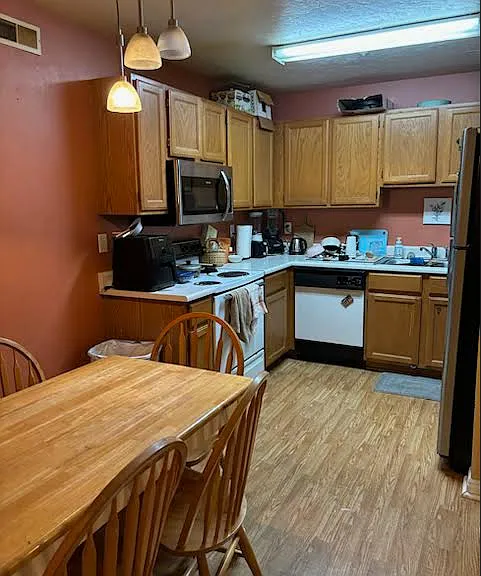 851 N 50 E #231 — Photo 9