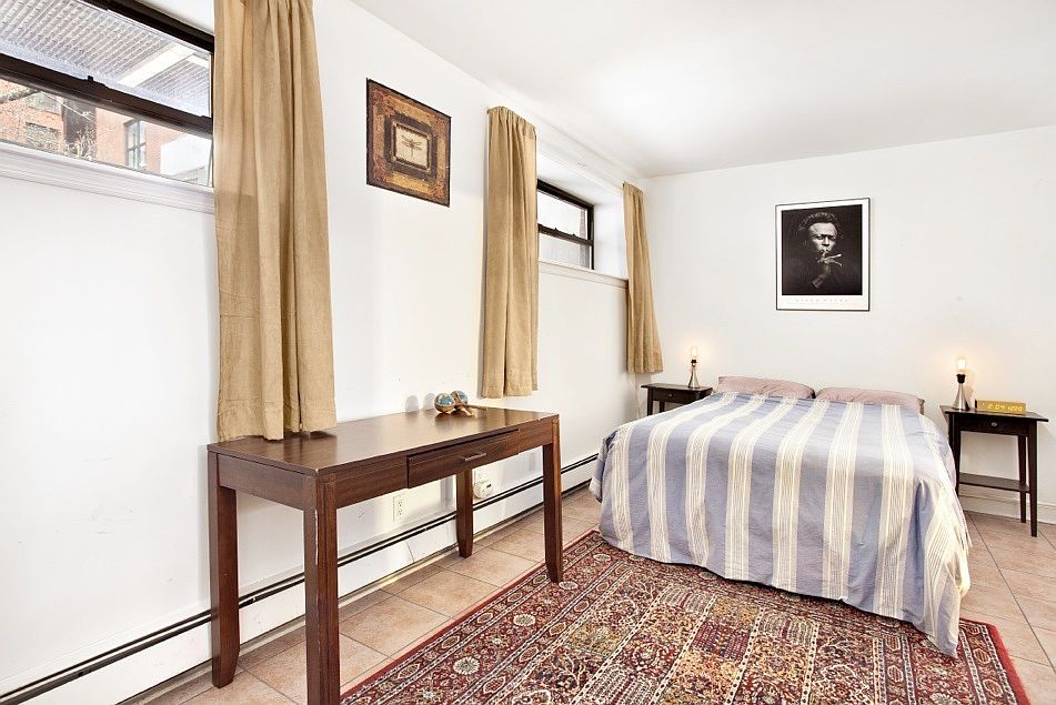 2nd image of 457 Pacific St APT 1