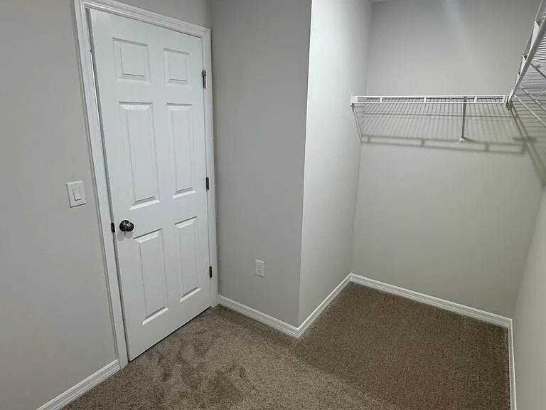 1049 Foreshore Ln — Photo 11