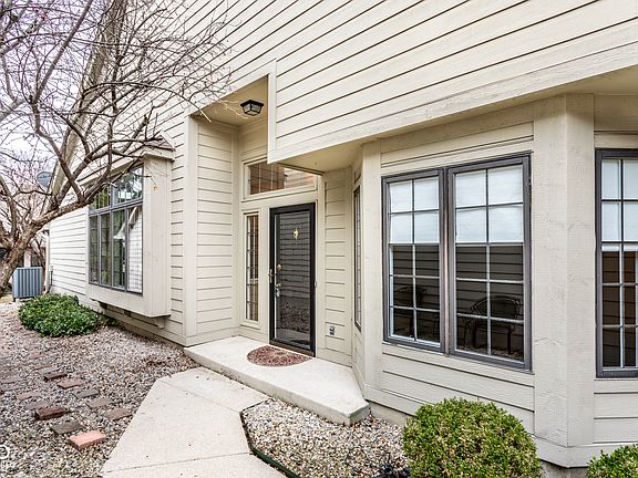 4th image of 3023 Tiffany Ct