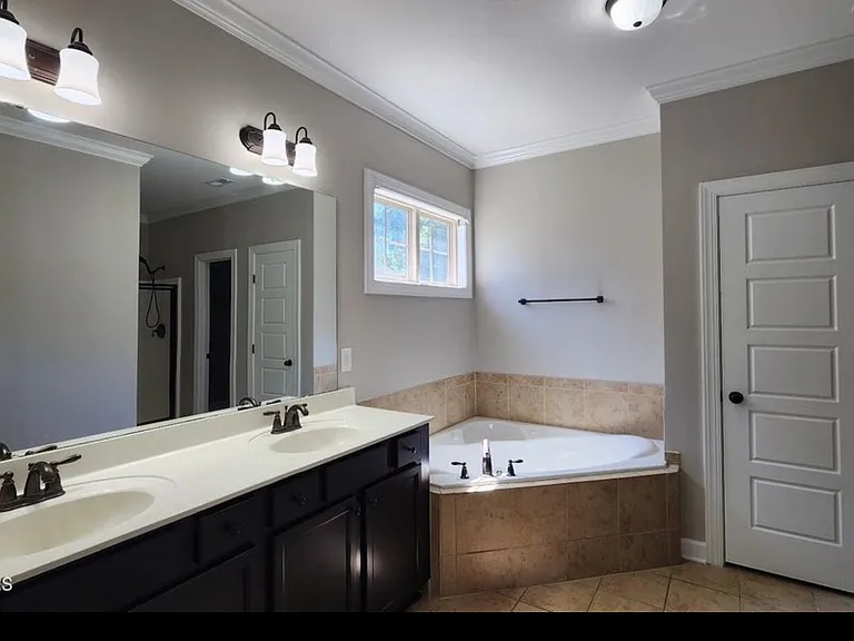 103 Hope Town Ct — Photo 19