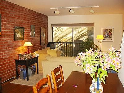 1st image of 10 Jones St APT 5A