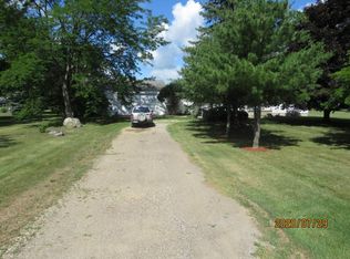 249 N Gates Rd, Sandusky, MI 48471