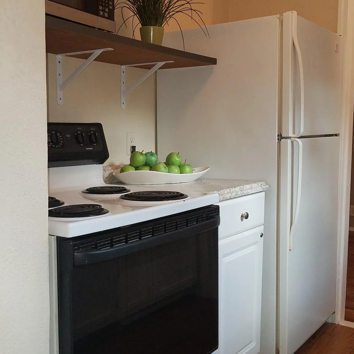 4413 N Montgall Ave — Photo 4