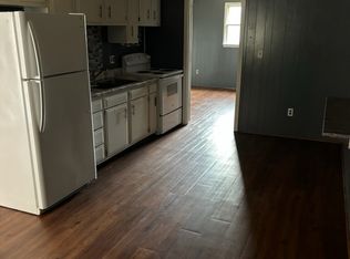 100 Holiday Hills Rd APT 10, Kingsport, TN 37664
