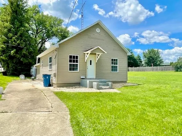 529 N School Ave, Oglesby, IL 61348