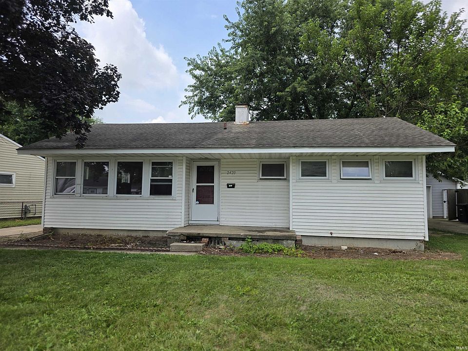 1st image of 2420 Crestview Ct
