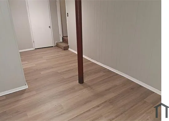345 Center Ave NW — Photo 18