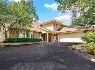 418 Wessex Rd, Valparaiso, IN 46385