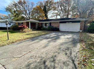 2468 Idlewild Dr, Springfield, IL 62704
