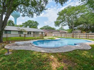 6042 Willowbend Blvd, Houston, TX 77096
