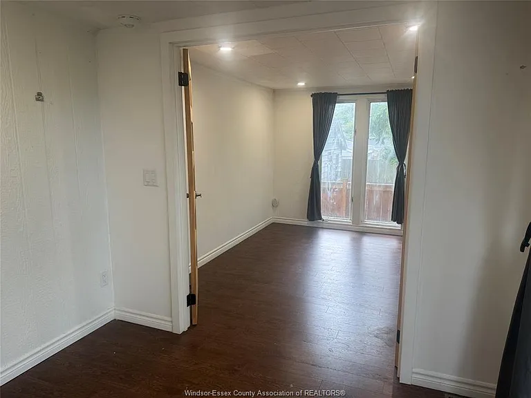 1317 Clovelly Dr #2 — Photo 3