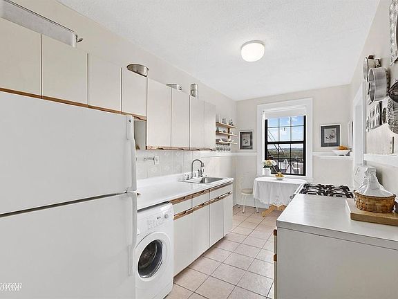 4th image of 6812 Burns St APT F3