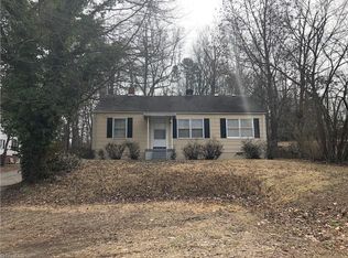 3710 Old Vineyard Rd, Winston Salem, NC 27104