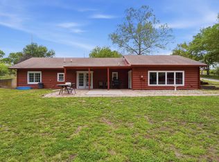 757 N Hanover St, Auburn, KS 66402