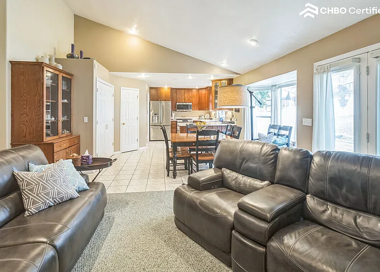 527 S Fort Dr — Photo 10