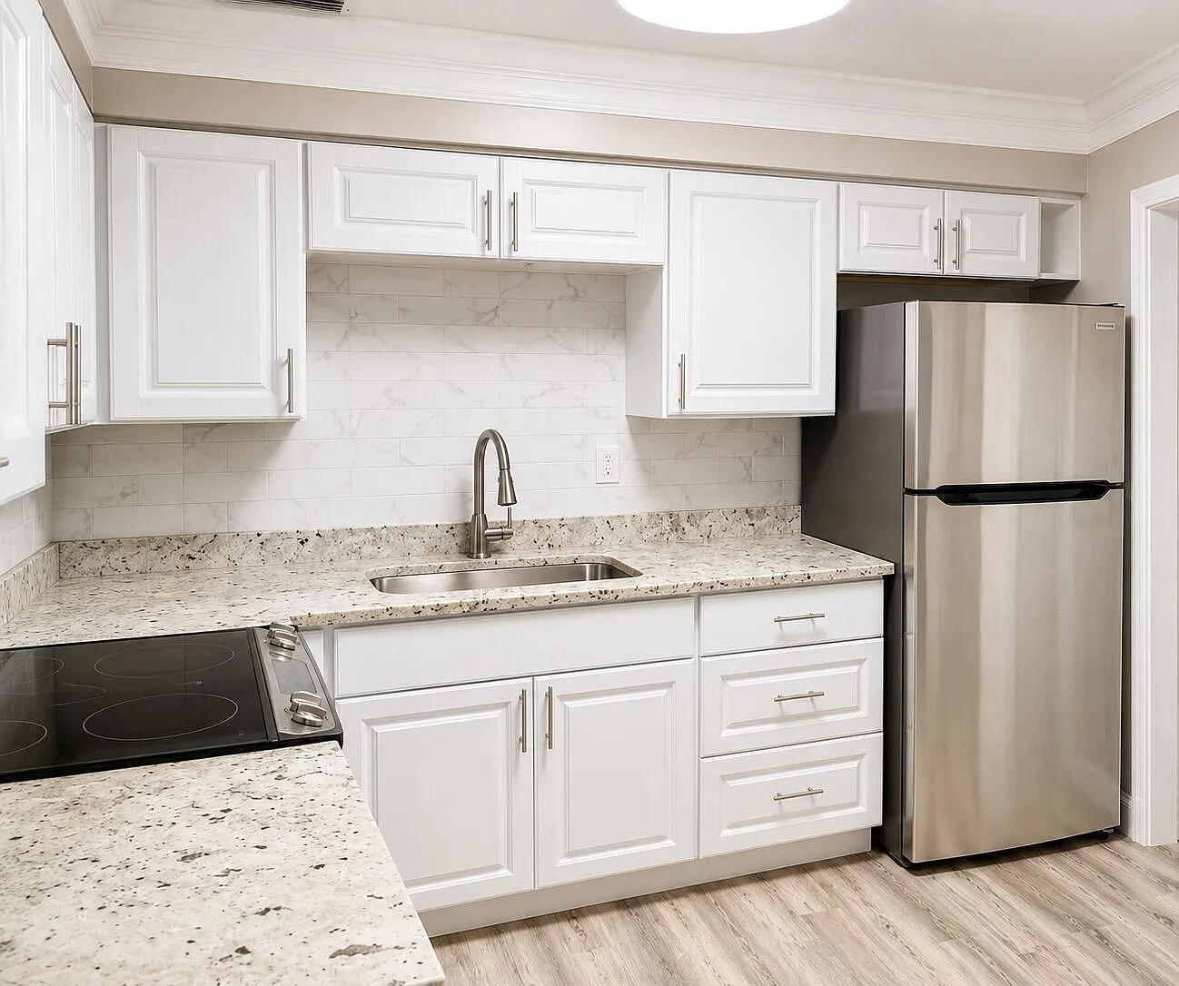 2 bed, 1.0 bath, 825 sqft, $2,200 — Photo 1